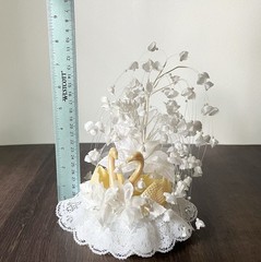 Wilton Vintage Swan Wedding Cake Topper – Double Swans 50th Anniversary