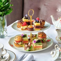 Durable Zinc Alloy Cake Tray Stand with Elegant Bronze Finish for Parties