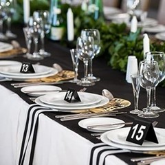 FAVSTOCK Double Sided Plastic Table Numbers for Restaurant, Wedding Seating