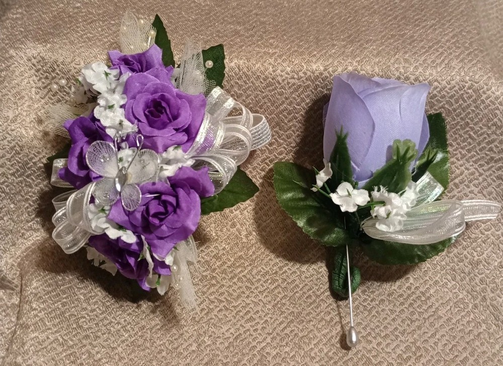 NEW 5″ Artificial Purple Rose Wrist Corsage Pearls, Butterfly Lavender Bout