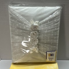 New Hallmark Traditional Wedding Memory Book White Fabric Ring Binder 10X12