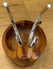 Nambe Holiday Reindeer Dish Bowl MT0887 Acacia Wood Alloy Antlers