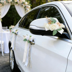 6 Pcs Ivory & White Rose Wedding Car Decoration Kit – Bouquet Door Handle & Rear