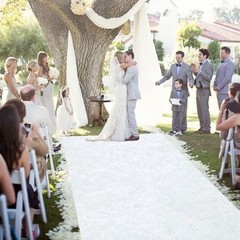 Aisle Runner 4ft X 15ft White Velvet for Wedding Ceremony – Elegant Walkway