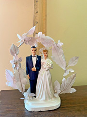 VTG 1950’s Chalkware Wedding Handpainted Cake Topper Arch Veil Red Hair Bride
