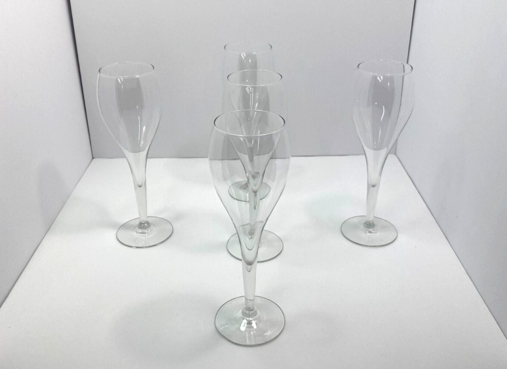 1970’s Champagne Stem Flute Toasting Glasses Vintage Set of 5 light in weight