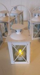 Lot of 10 Mini Metal White Lanterns 5″ tall X3″X3″ 7″ tall w/Handle Glass Sides