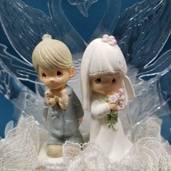 VTG Precious Moments Wedding Cake Topper Porcelain Bride + Groom EUC!