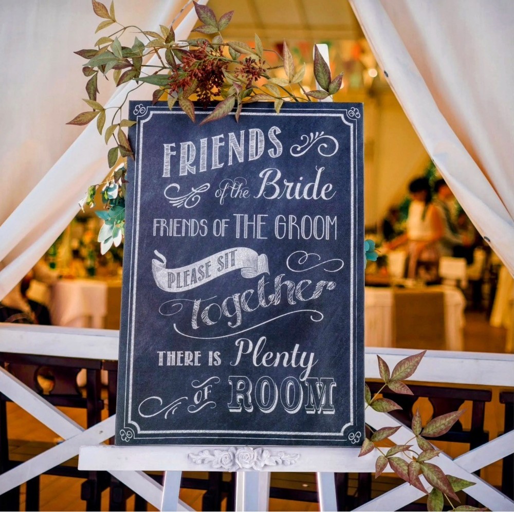 Black And White Canvas Sign For Guest Seating At The Wedding