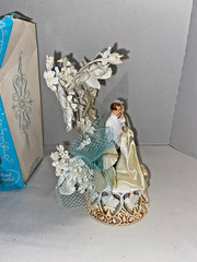 Vintage 1950’s Hand Painted Coast Novelty Wedding Cake Couple Topper W/Orig Box
