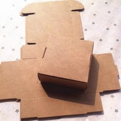 200x Kraft Paper Favour Boxes Party Baby Shower Gift Product Packing 7.5×7.5x3cm