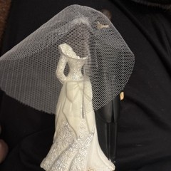 Vintage Wedding Cake Topper Bride Groom Figurine Veil Classic Couple Decor