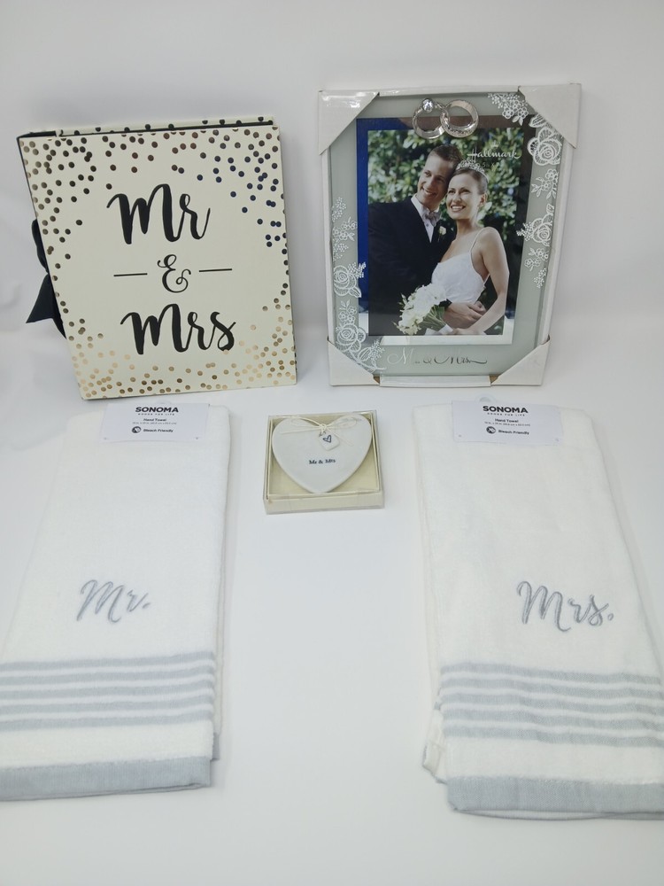 Wedding Gifts – Mr and Mrs Gifts – Wedding Gifts for Couple,Wedding Gifts