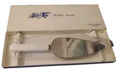 Vtg Capco Sheffield England Cake Pie Cutter Brides Server Pearlized Handle NIB