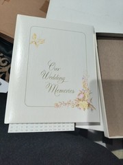 VINTAGE OUR WEDDING MEMORIES ALBUM Book WITH BOX – CR Gibson 1977