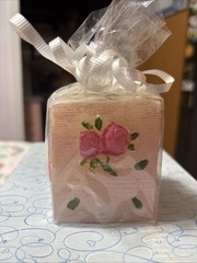 Pink Roses Square Candle Gift Wrapped With White Ribbon Rare Unscented New