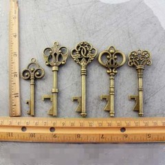 150Pcs Antiqued Silver Skeleton Keys Bottle Openers Mix Wedding Favor Decoration