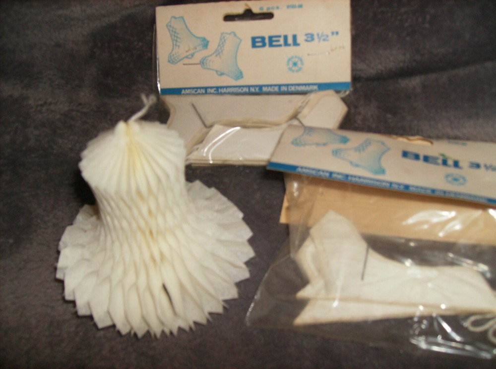 NEW 9 PC WEDDING WHITE TISSUE BELL FULL ROUND HONEYCOMB 3-1/2″