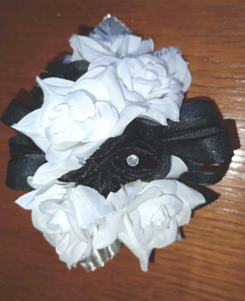 NEW 4.5″ Artificial White Rose Wrist Corsage W/Black Bow, Tulle Rhinestone