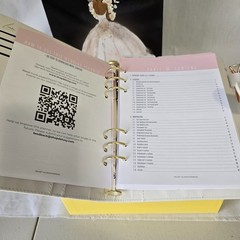 DELUXY The Ultimate Wedding Planner Book & Organizer For The Bride Gift Bridal