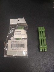 3 Pieces: Fitz Design Magic Bout Magnetzz, for Floral Boutonniere Making, Green