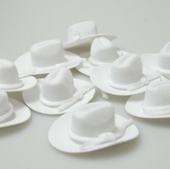 12 MINI COWBOY FELT HAT 2″ White WESTERN WEDDING FAVORS RECUERDOS BIRTHDAY PARTY