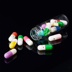 BENECREAT 20 Pack 15ml/0.5oz Glass Bottles Sample 15ml-0.86×2.75″, Clear