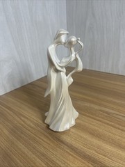 Wilton First Kiss Bride and Groom Wedding Cake Topper Figurine Pearlized White