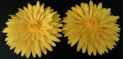 Paper Flowers Wedding Party Nursery Wall Decor Shower Yellow Daisy 2 Pieces