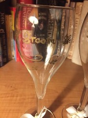 Bride and Groom Etched Decorative Champagne Flutes Glasses w/ Ribbons 8 1/2″