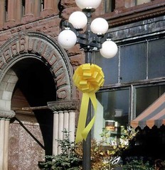 Big Decorative Yellow Pull Bows with Long Tails – 9″ Wide, Set of 6, Easter