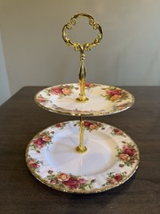Royal Albert Old Country Rose 2- Tier Cake Dessert Stand