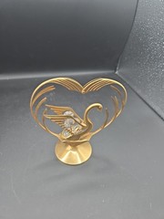 BRASS HEART SHAPED WEDDING ANNIVERSARY CAKE TOPPER WITH SWAN