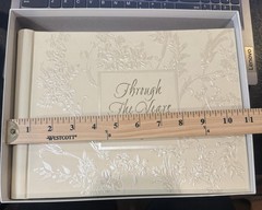 Hallmark «Through the Years» Marriage Album Wedding – A2000