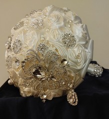 Satin Rose Wedding Bouquet – Color – Ivory