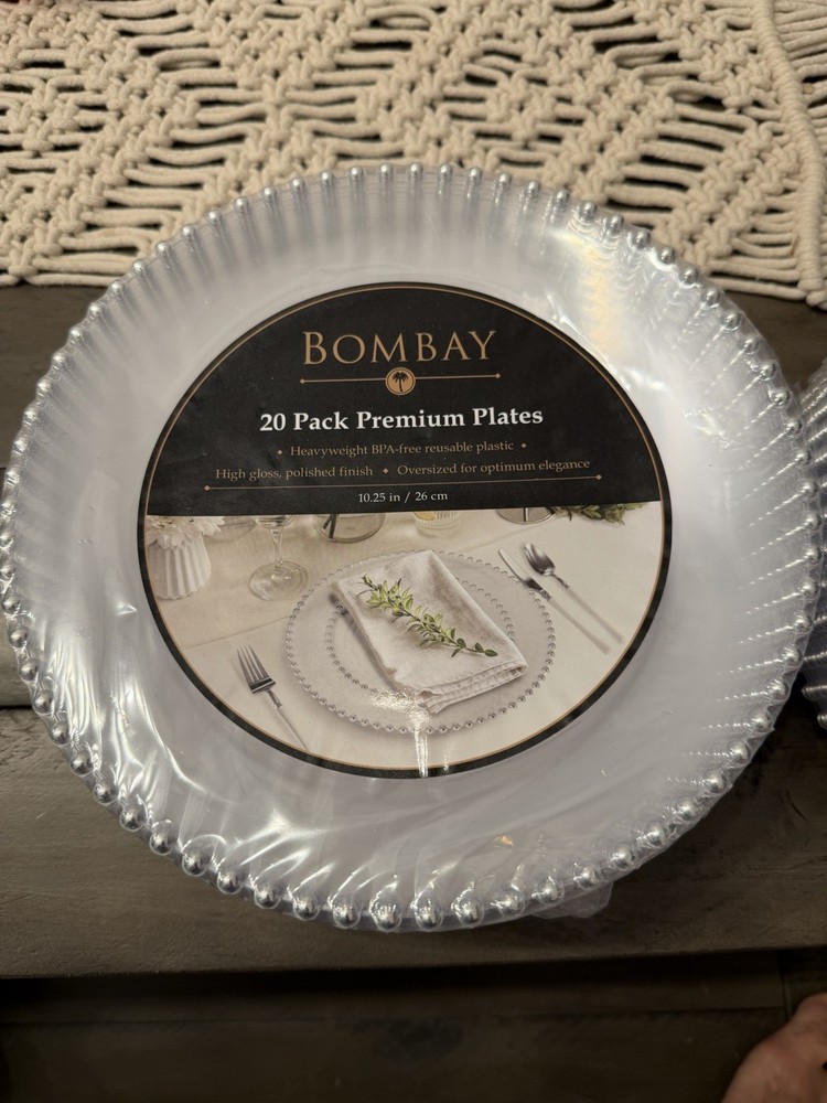 40 Bombay Premium Clear Plastic Dinner Plates 10.25” Beaded Rim Party Wedding