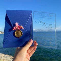 50 pieces; Acrylic wedding invitation. Envelope, wax seal and dried flowers