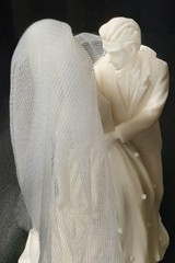 Vintage 1997 Roman Inc Millennium Wedding Series Cake Topper Figurine #43991