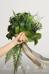 Gorgeous 13″ Bride Bouquet – Emerald Green Cascading Bouquet