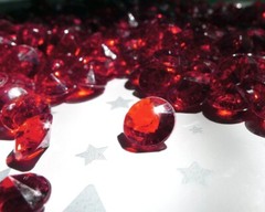 Garnet Ruby Gemstone Confetti Table Scatters, 350pcs 4 Carat Red Fake Diamonds