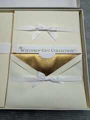 CRANE’S Winthrop Gift Stationery Set / 40 Half Sheets / 40 Cards / 60 envelopes