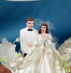 VTG Bride & Groom Wedding Cake Topper/Ornament W/ Church Bell