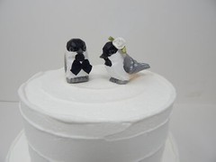 Chickadee Bird Cake Topper Bride Groom Love Wedding Engagement Carve Wood Statue