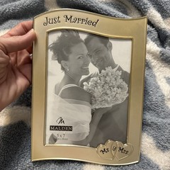 Malden picture frame Just Married 5 x 7 Gold tone finish