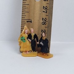Vintage Mini Bride & Groom Wedding Cake Toppers With Minister Figurine Set .75″