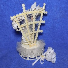 Vintage 1980 Coast Novelty Made in New Zealand Wedding Cake Topper with Trellis