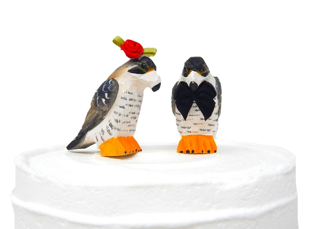 Falcon Hawk Cake Top Bride Groom Love Bird Wedding Engagement Carved Wood Statue