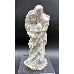 Linco Ceramic Wedding Cake Topper – 5″ Bride & Groom