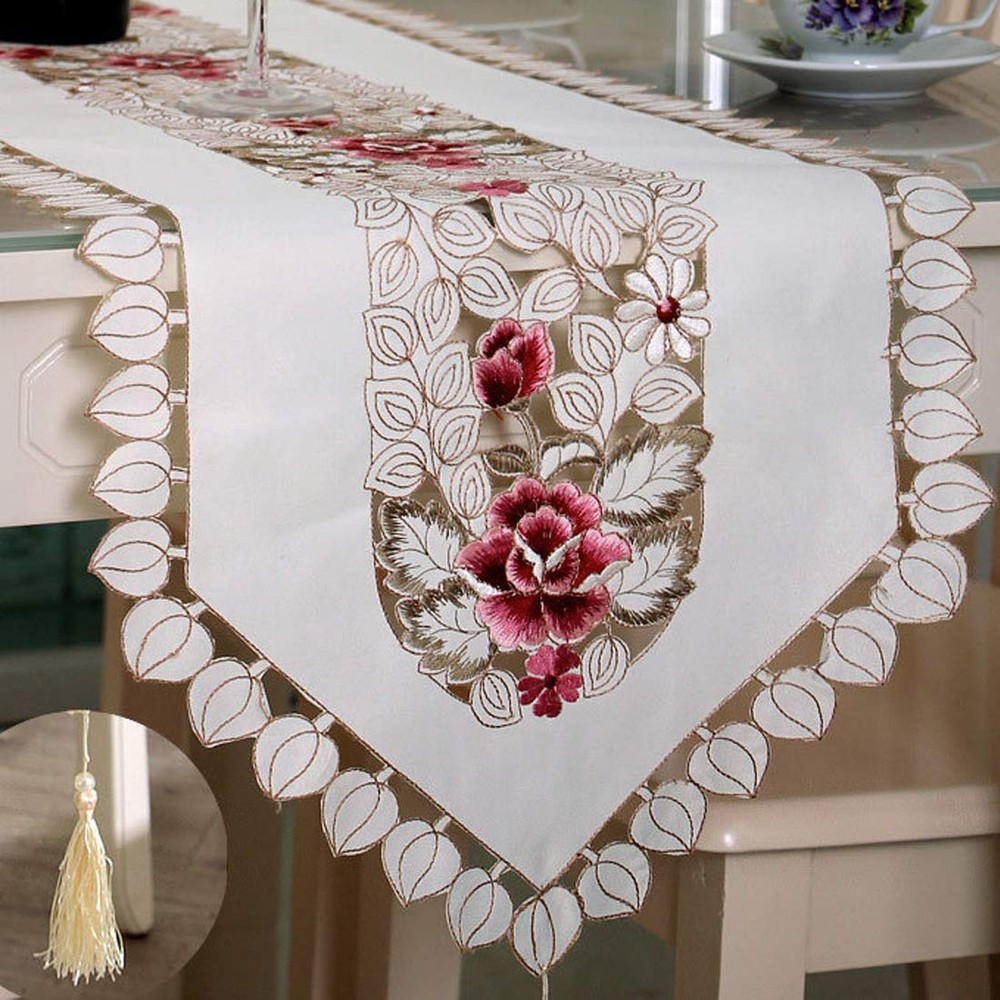 LeLehome 15 Inch X 58 Flowers Table Runner 15″ X 58″, White Leaves