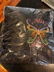 Quinceanera Kneeling pillow Black cojin para quinceanera rojo NEW